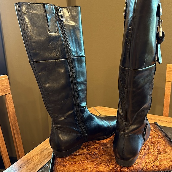 Beautiful Black Leather Enzo Angiolini Flat Boots Size 7.5 - Picture 5 of 6